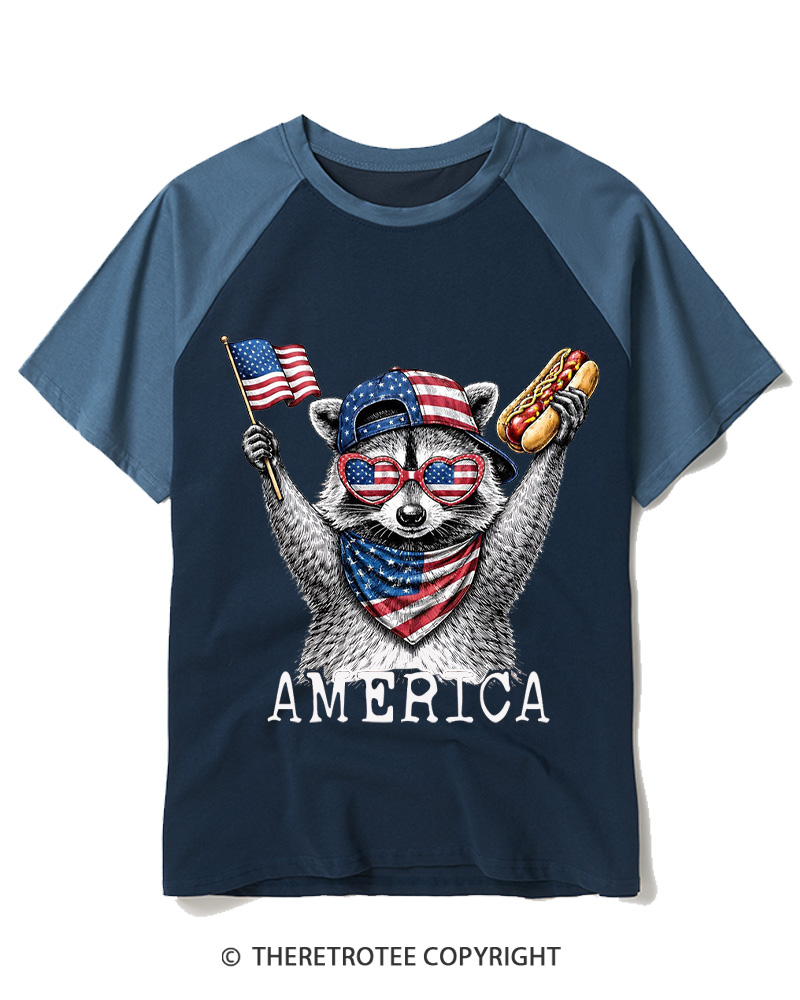 TheRetroTee America Raccoon Hot Dog 1776 Raglan Baseball T-Shirt