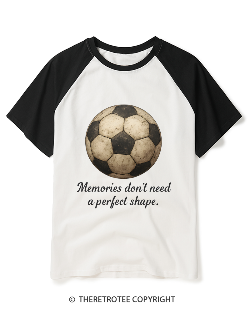 TheRetroTee Memories Don't Need a Perfect Shape 1970s Raglan Baseball T-Shirt