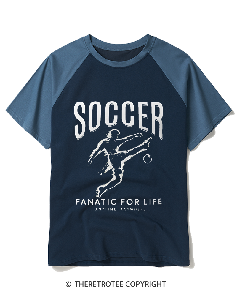 TheRetroTee Soccer Fanatic for Life 2000s Raglan Baseball T-Shirt