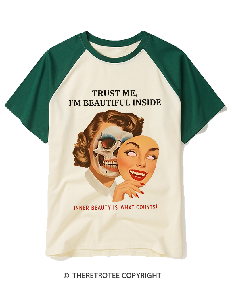 TheRetroTee Trust Me I’M Beautiful Inside 1950s Raglan Baseball T-Shirt