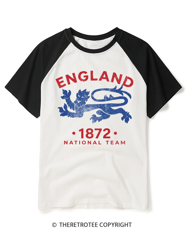 TheRetroTee Vintage England Football 1872 Raglan Baseball T-Shirt