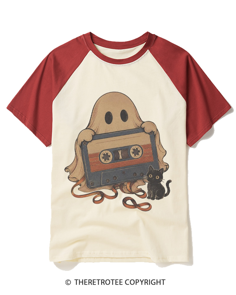TheRetroTee Ghost Cassette Tape Halloween 1980s Halloween Raglan Baseball T-Shirt