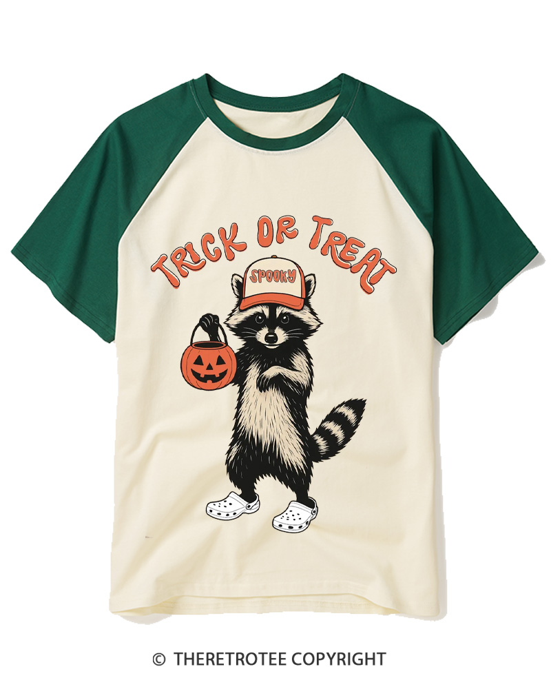 TheRetroTee Trick Or Treat 1990s Raglan Baseball T-Shirt