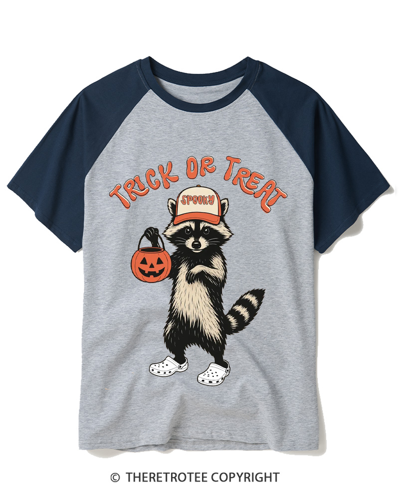 TheRetroTee Trick Or Treat 1990s Raglan Baseball T-Shirt
