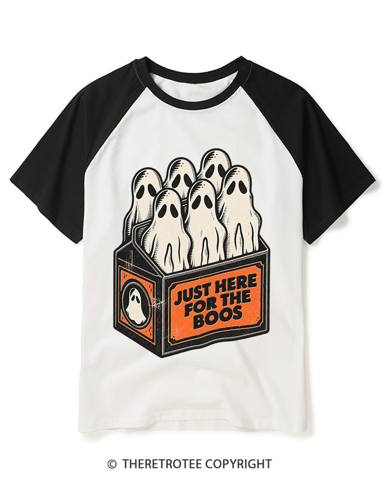 TheRetroTee Just Here For The Boos 1990s Raglan Baseball T-Shirt