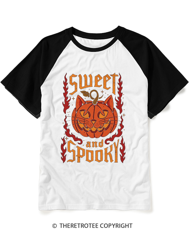 TheRetroTee Cute Ghost Pumpkin 1990s Raglan Baseball T-Shirt