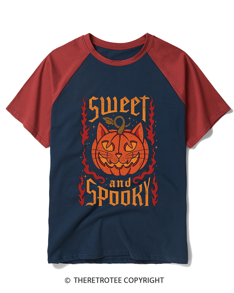 TheRetroTee Cute Ghost Pumpkin 1990s Raglan Baseball T-Shirt