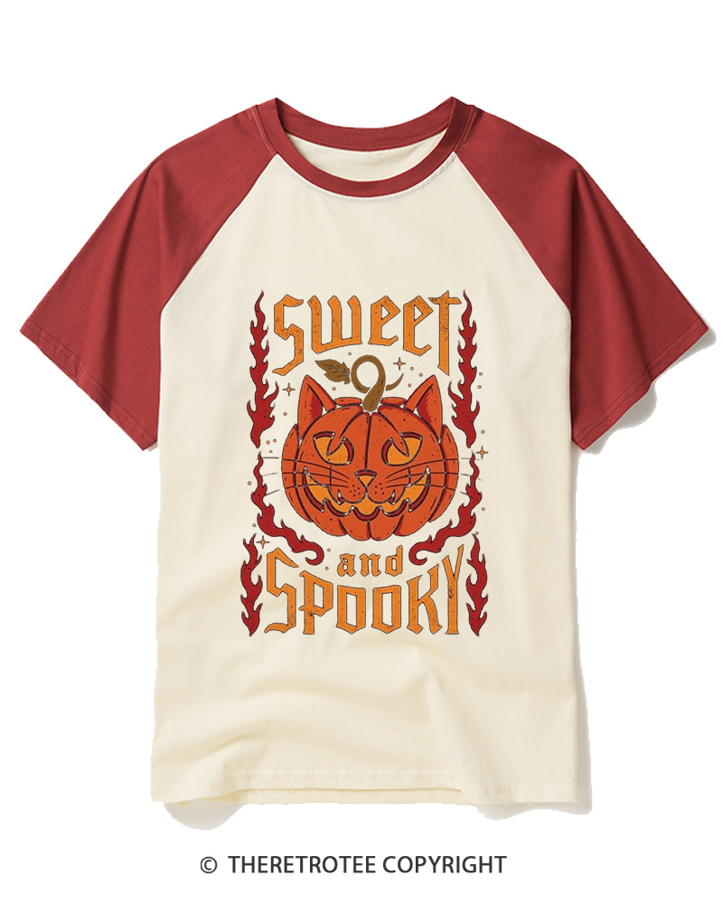 TheRetroTee Cute Ghost Pumpkin 1990s Raglan Baseball T-Shirt