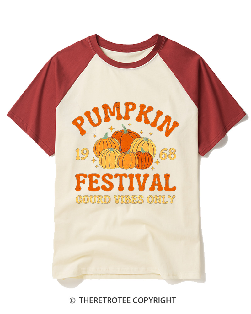 TheRetroTee Retro Pumpkin 1960s Raglan Baseball T-Shirt
