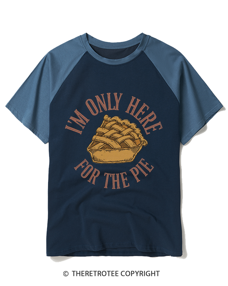 TheRetroTee I’m Only Here For The Pie 1980s Raglan Baseball T-Shirt