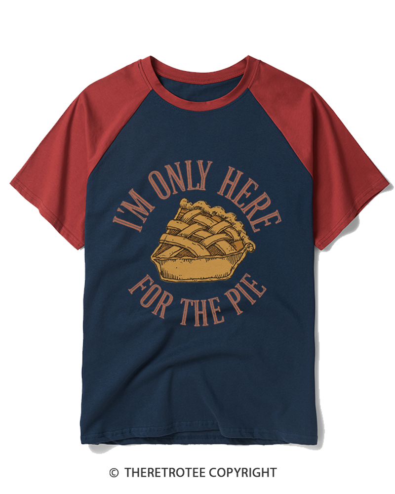 TheRetroTee I’m Only Here For The Pie 1980s Raglan Baseball T-Shirt