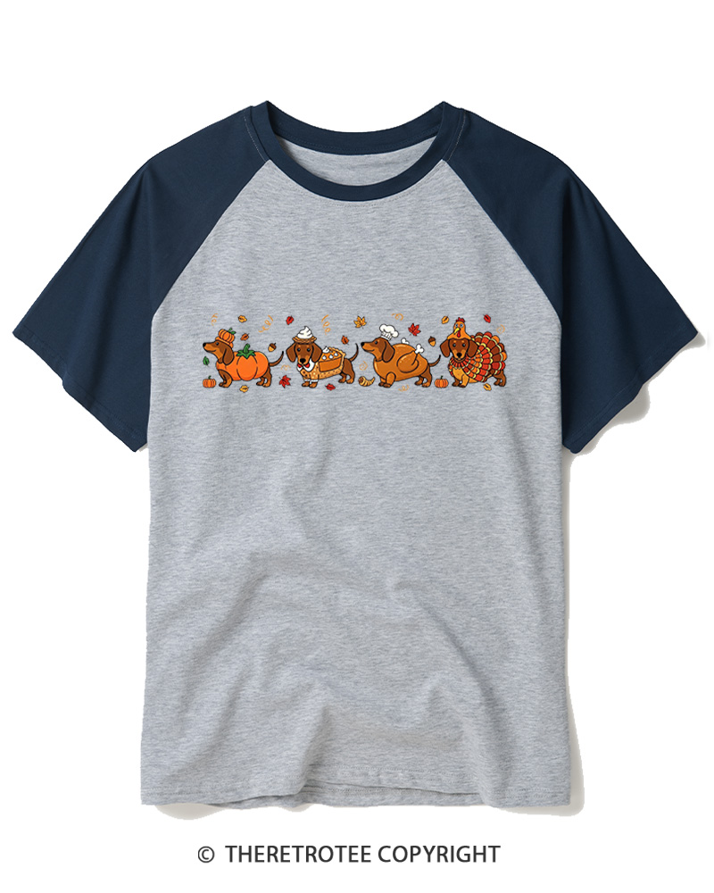 TheRetroTee Turkey Dog 1980s Raglan Baseball T-Shirt