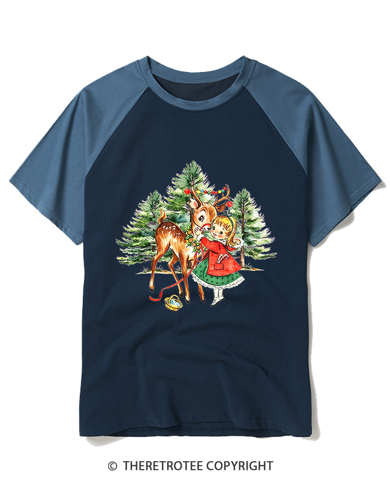TheRetroTee Vintage Christmas Girl and Reindeer 1950s Raglan Baseball T-Shirt