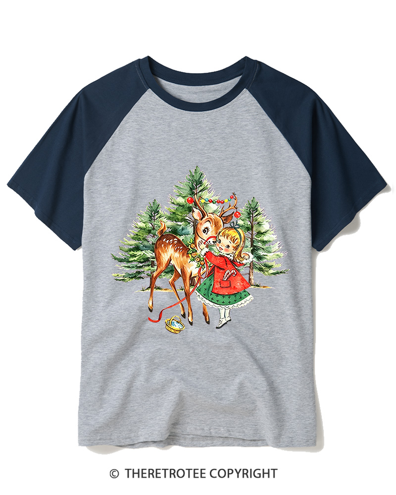 TheRetroTee Vintage Christmas Girl and Reindeer 1950s Raglan Baseball T-Shirt