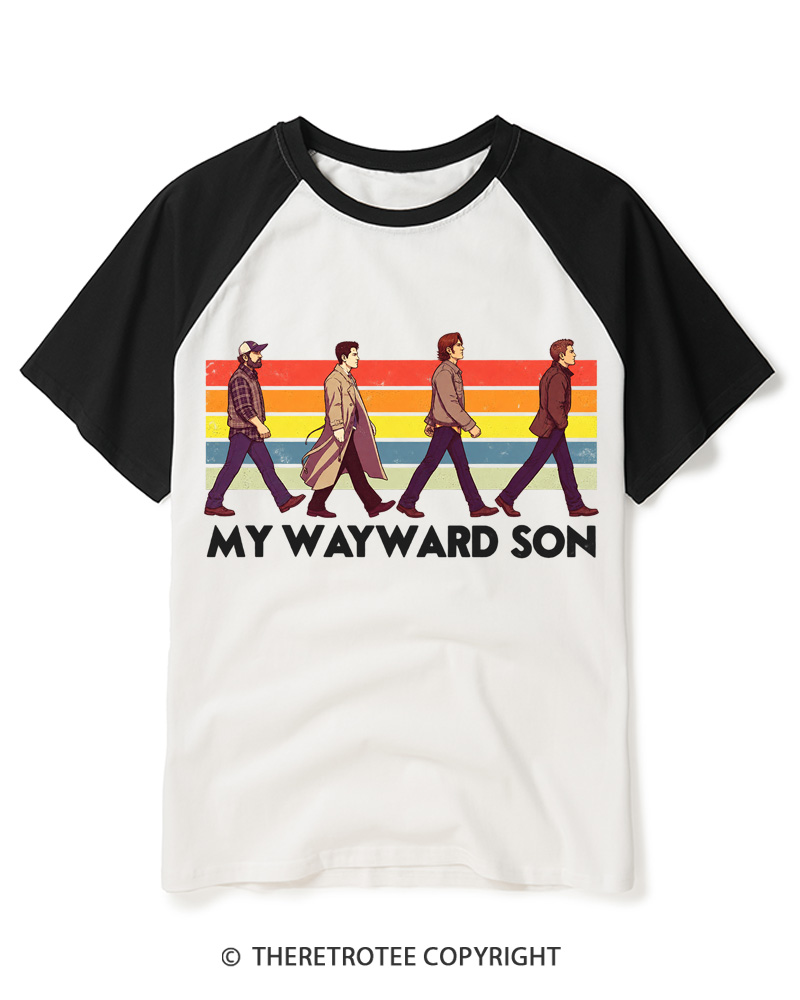TheRetroTee 1970s Born To Wander Raglan Baseball T-Shirt