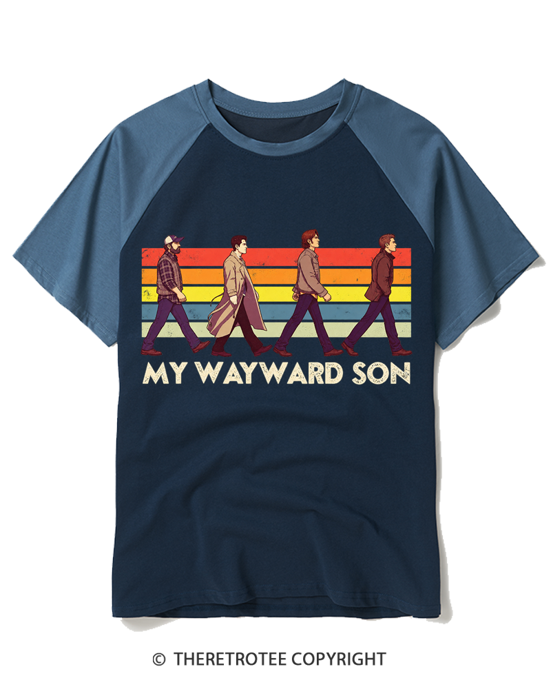 TheRetroTee 1970s Born To Wander Raglan Baseball T-Shirt