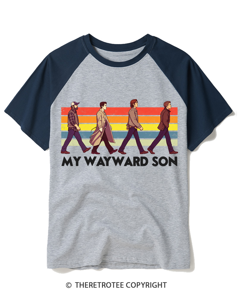 TheRetroTee 1970s Born To Wander Raglan Baseball T-Shirt