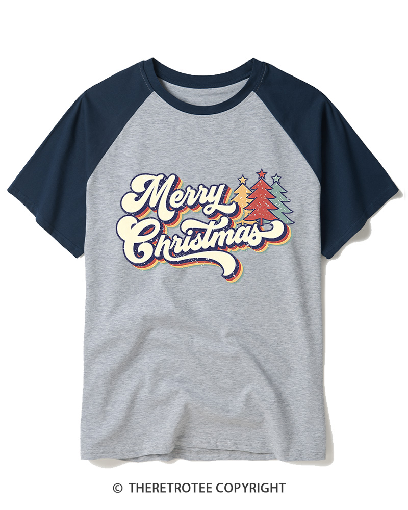 TheRetroTee Merry Christmas 1970s Raglan Baseball T-Shirt