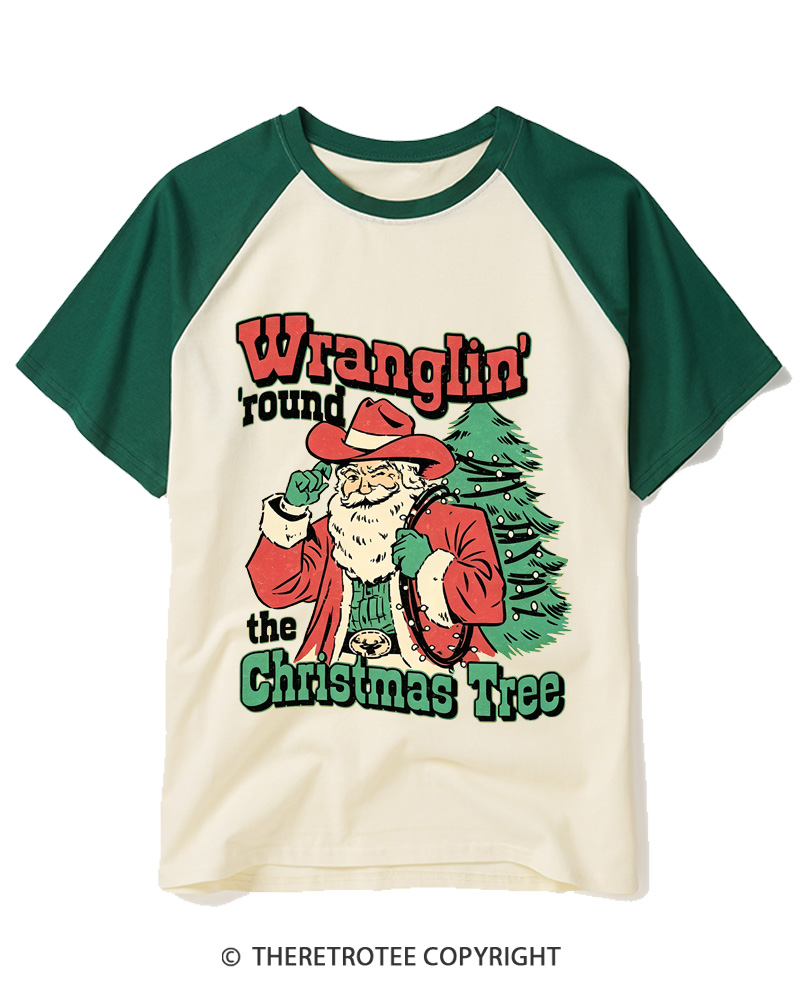 TheRetroTee Wranglin’ Round The Christmas Tree 1970s Raglan Baseball T-Shirt