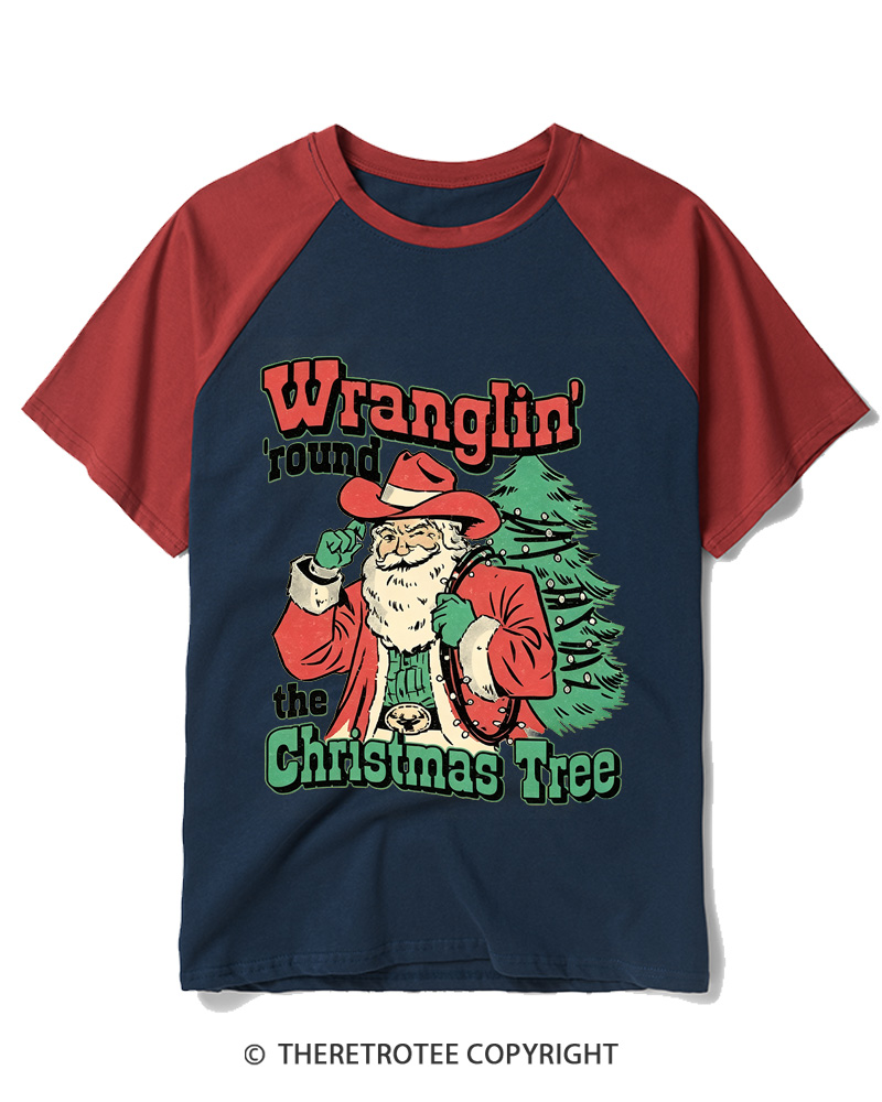 TheRetroTee Wranglin’ Round The Christmas Tree 1970s Raglan Baseball T-Shirt