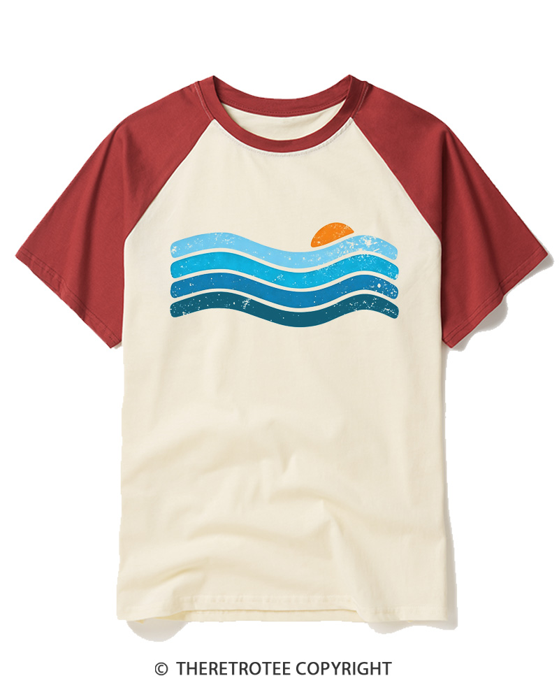 TheRetroTee Sunset Ocean Waves Raglan Baseball T-Shirt