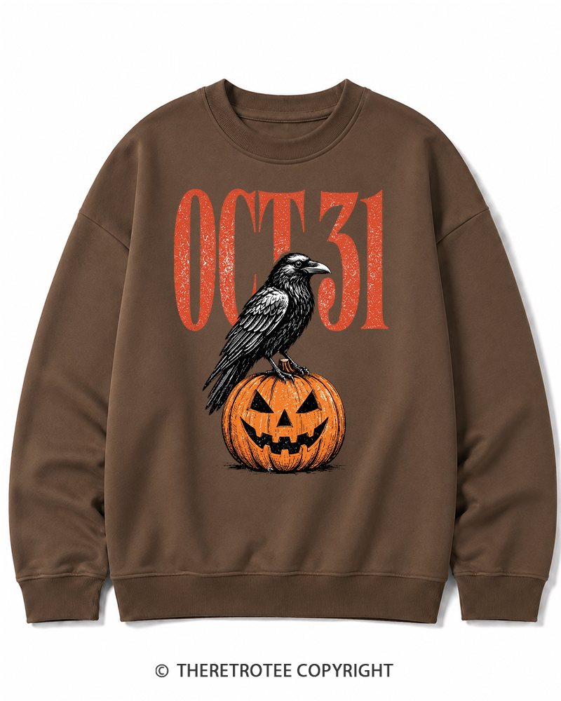 TheRetroTee Halloween Crow Pumpkin October 31 Halloween Halloween Cotton Sweatshirt