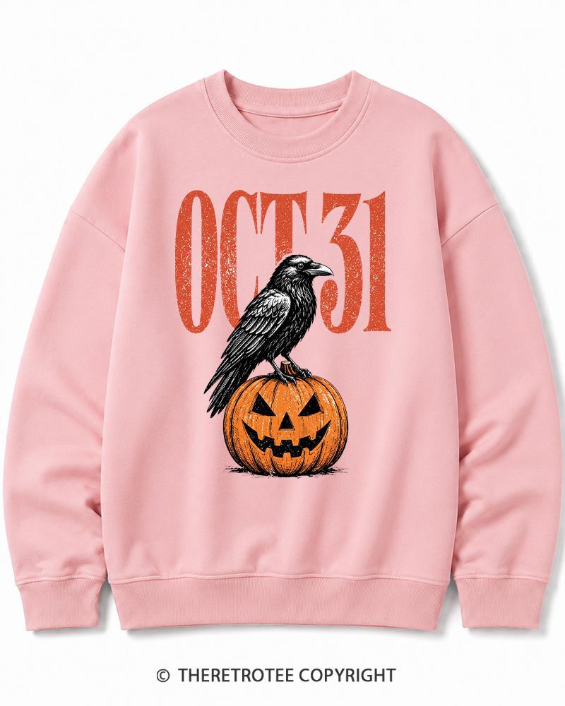 TheRetroTee Halloween Crow Pumpkin October 31 Halloween Halloween Cotton Sweatshirt