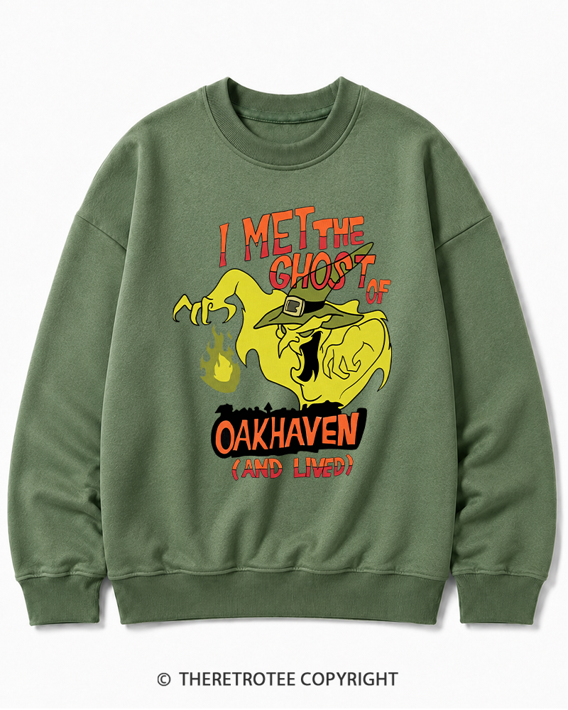 TheRetroTee I Met The Ghost Of Oakhaven 1990s Halloween Cotton Sweatshirt