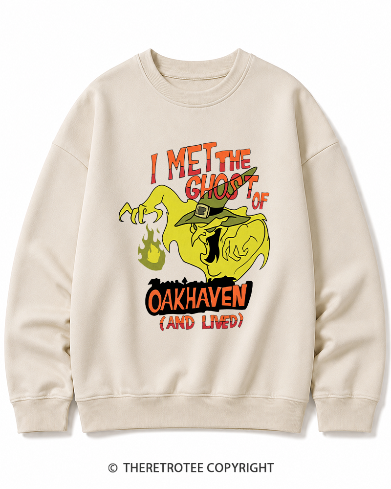 TheRetroTee I Met The Ghost Of Oakhaven 1990s Halloween Cotton Sweatshirt