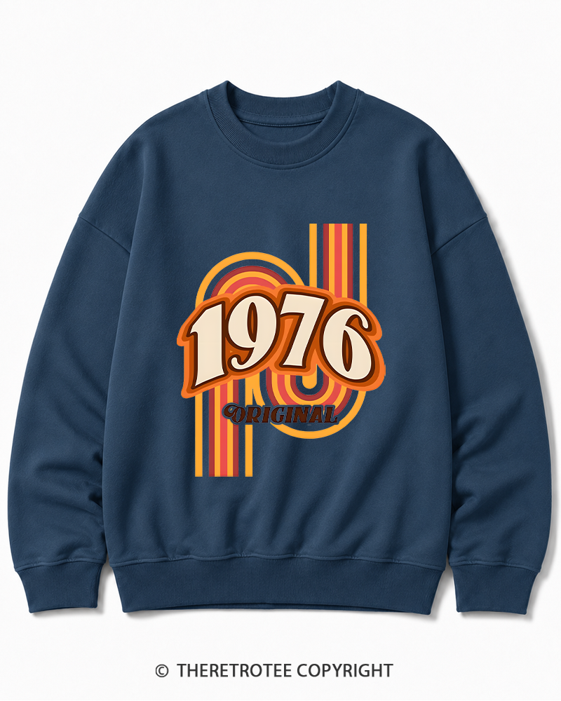 TheRetroTee 1976 Original Classic Nostalgia Graphic Cotton Sweatshirt