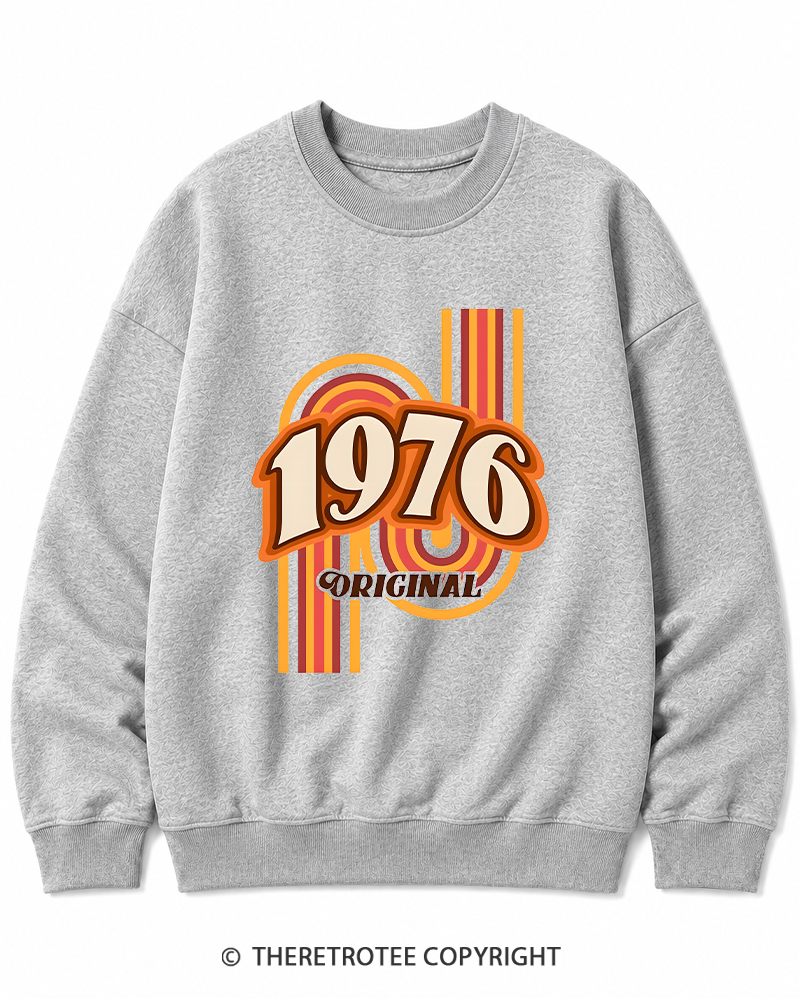 TheRetroTee 1976 Original Classic Nostalgia Graphic Cotton Sweatshirt
