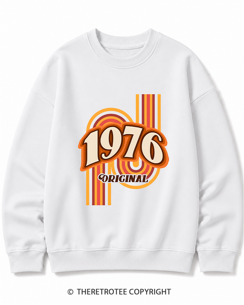 TheRetroTee 1976 Original Classic Nostalgia Graphic Cotton Sweatshirt