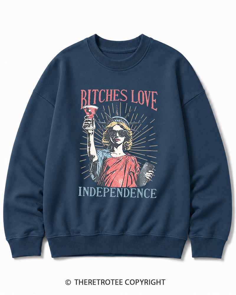 TheRetroTee Love Independence 1776 Cotton Sweatshirt