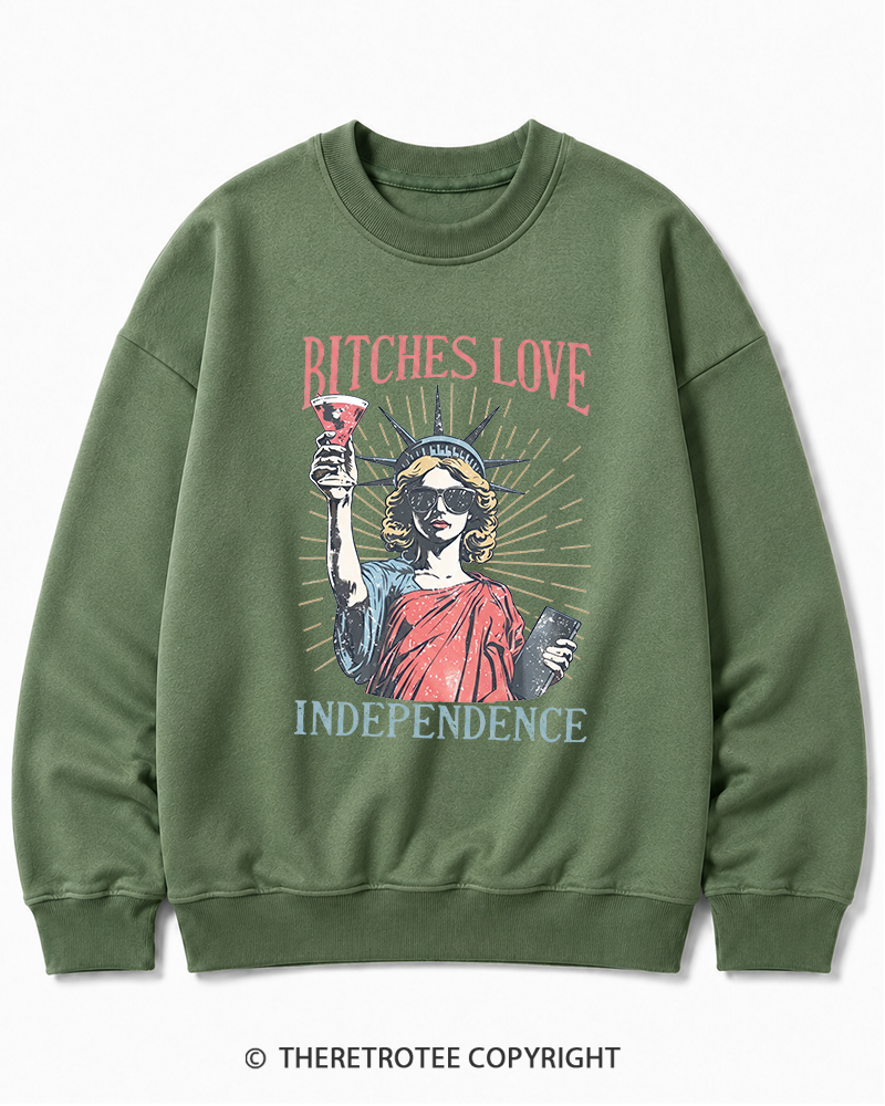 TheRetroTee Love Independence 1776 Cotton Sweatshirt