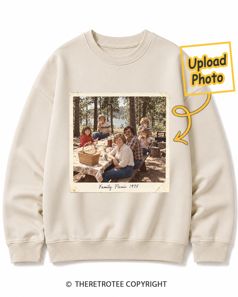 TheRetroTee Personalized Family Picnic 1975 Sweatshirt