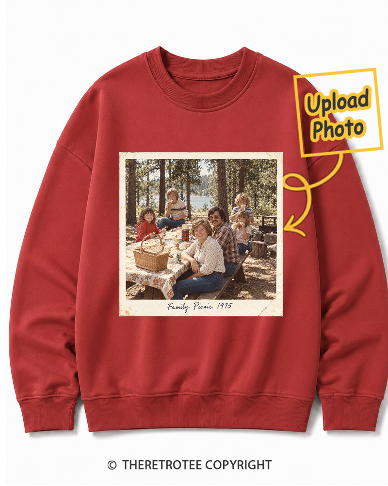 TheRetroTee Personalized Family Picnic 1975 Sweatshirt