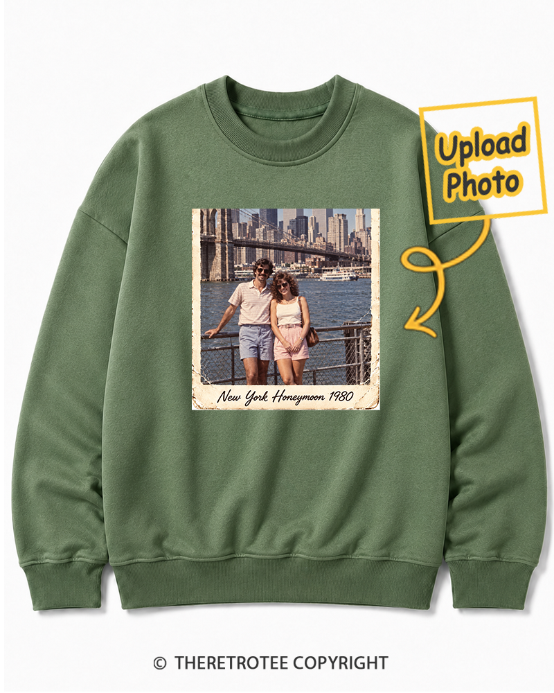 TheRetroTee Personalized New York Honeymoon 1980 Sweatshirt