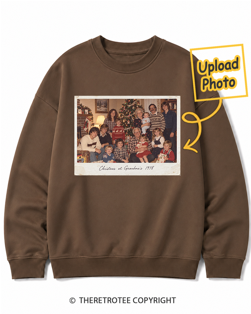 TheRetroTee Personalized Christmas at Grandma's 1978 Sweatshirt