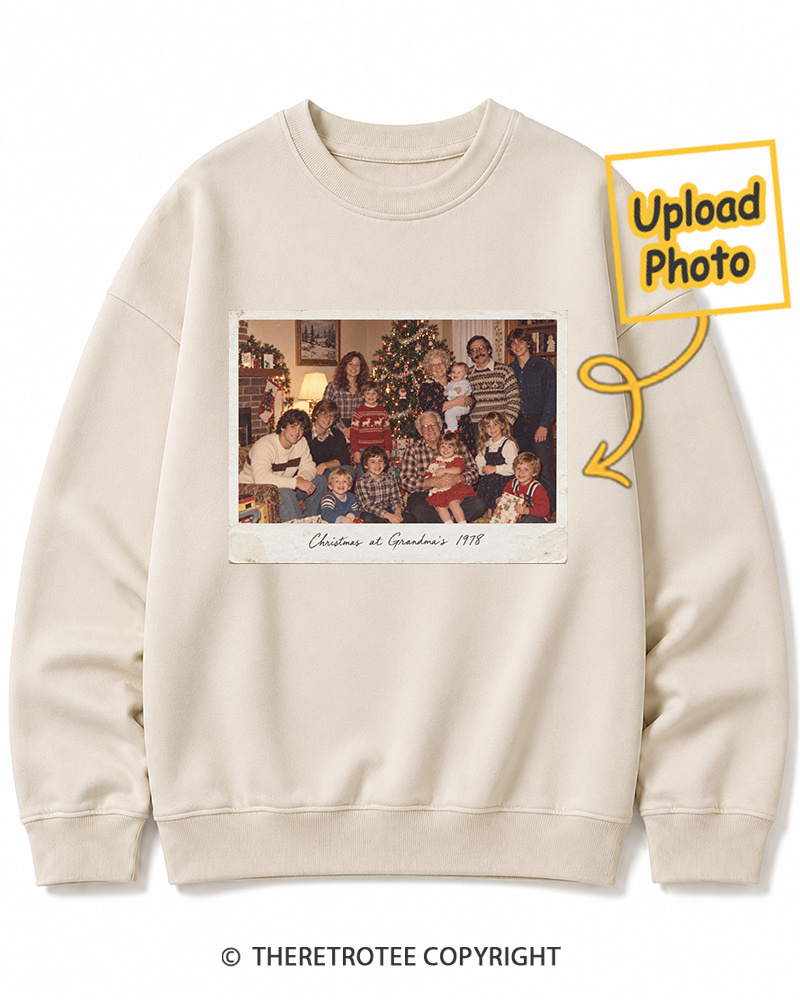 TheRetroTee Personalized Christmas at Grandma's 1978 Sweatshirt