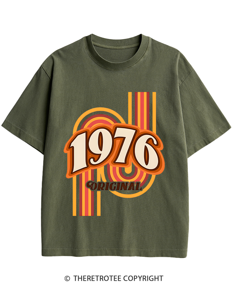 TheRetroTee 1976 Original Classic Nostalgia Graphic Heavy Cotton T-Shirt
