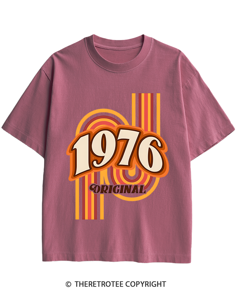 TheRetroTee 1976 Original Classic Nostalgia Graphic Heavy Cotton T-Shirt