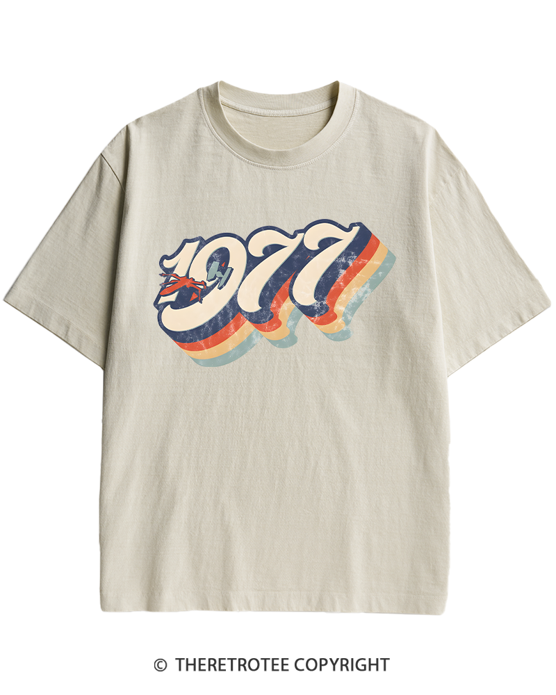 TheRetroTee 1977 Retro Dog Fight Heavy Cotton T-Shirt