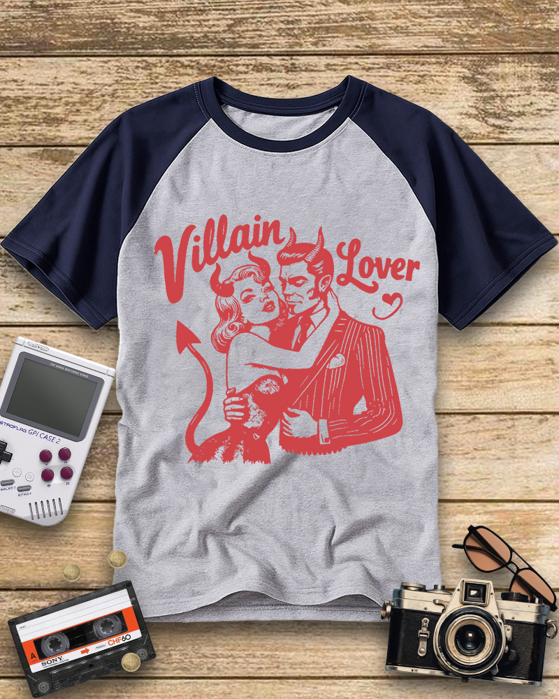 TheRetroTee Villain Lover Gothic Raglan Baseball T-Shirt