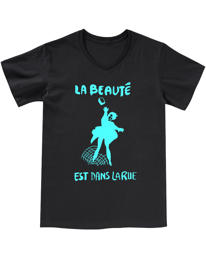 TheRetroTee La Beauté Est Dans La Rue 1960s V-neck T-Shirt