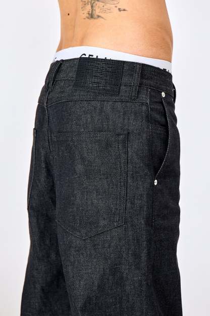 LUCA WIDE GRAINY RAW DENIM