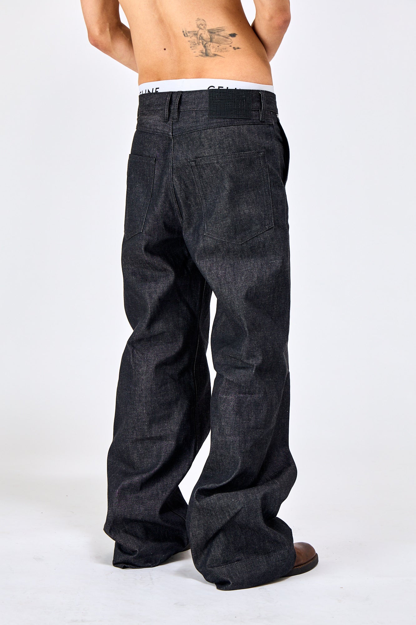 LUCA WIDE GRAINY RAW DENIM