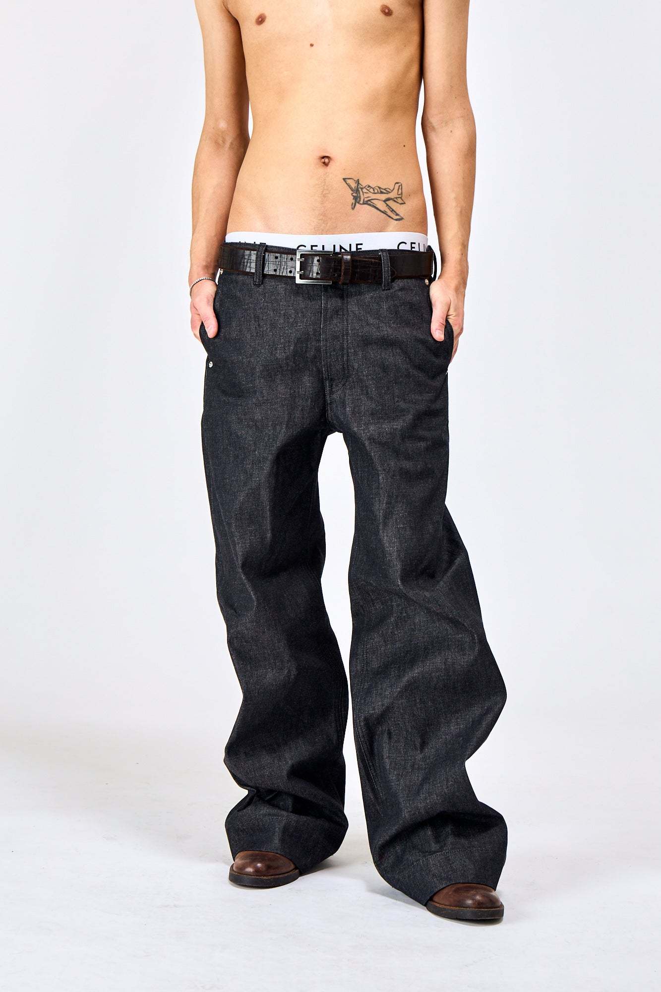 LUCA WIDE GRAINY RAW DENIM