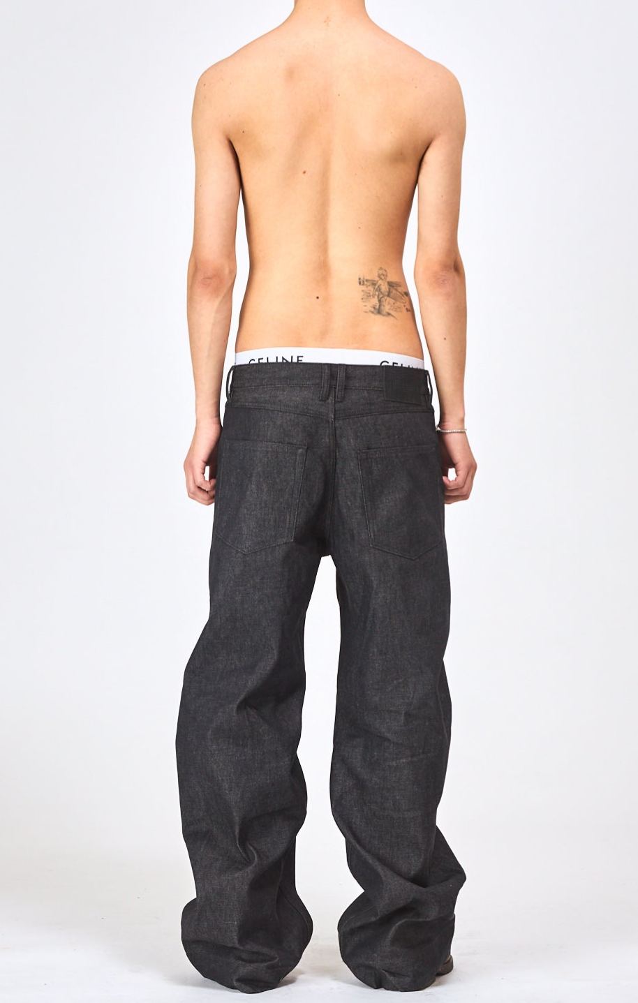 LUCA WIDE GRAINY RAW DENIM