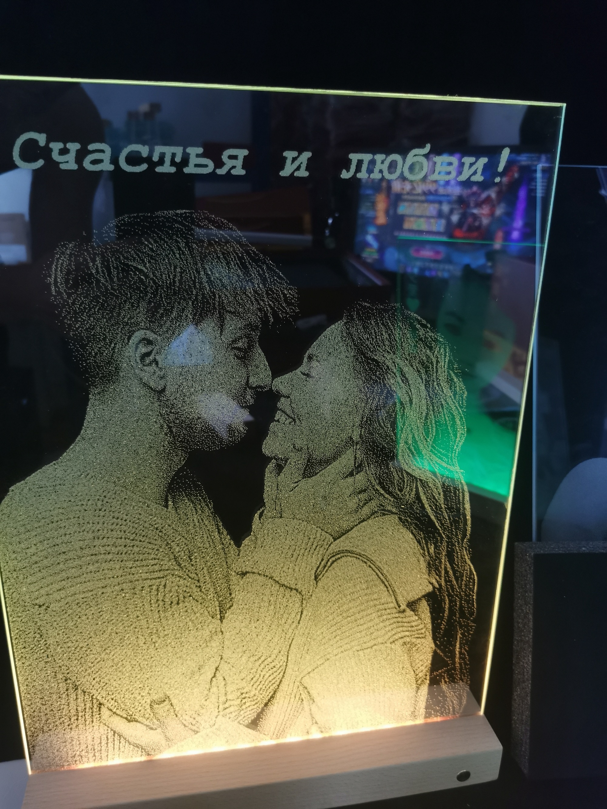 Luminous Desktop Series