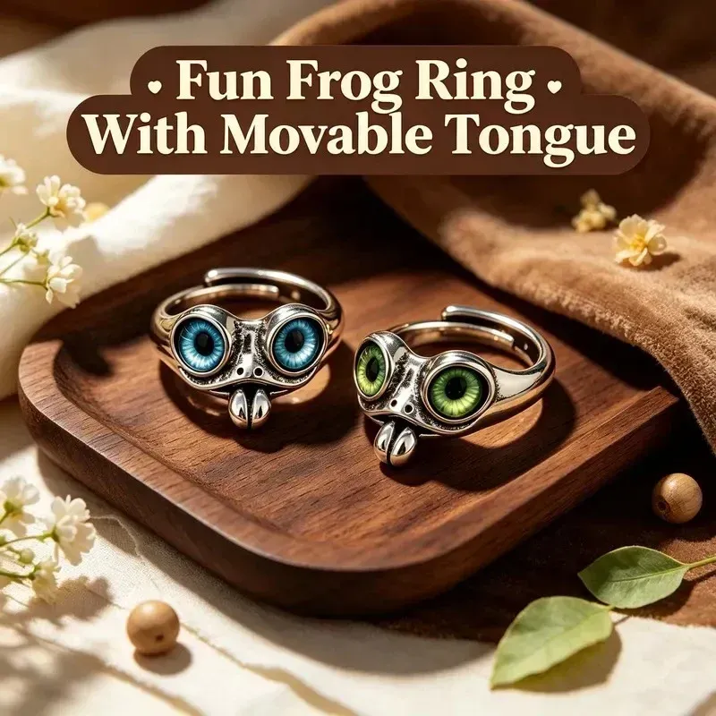 Detailed frog ring with expressive colorful eyes